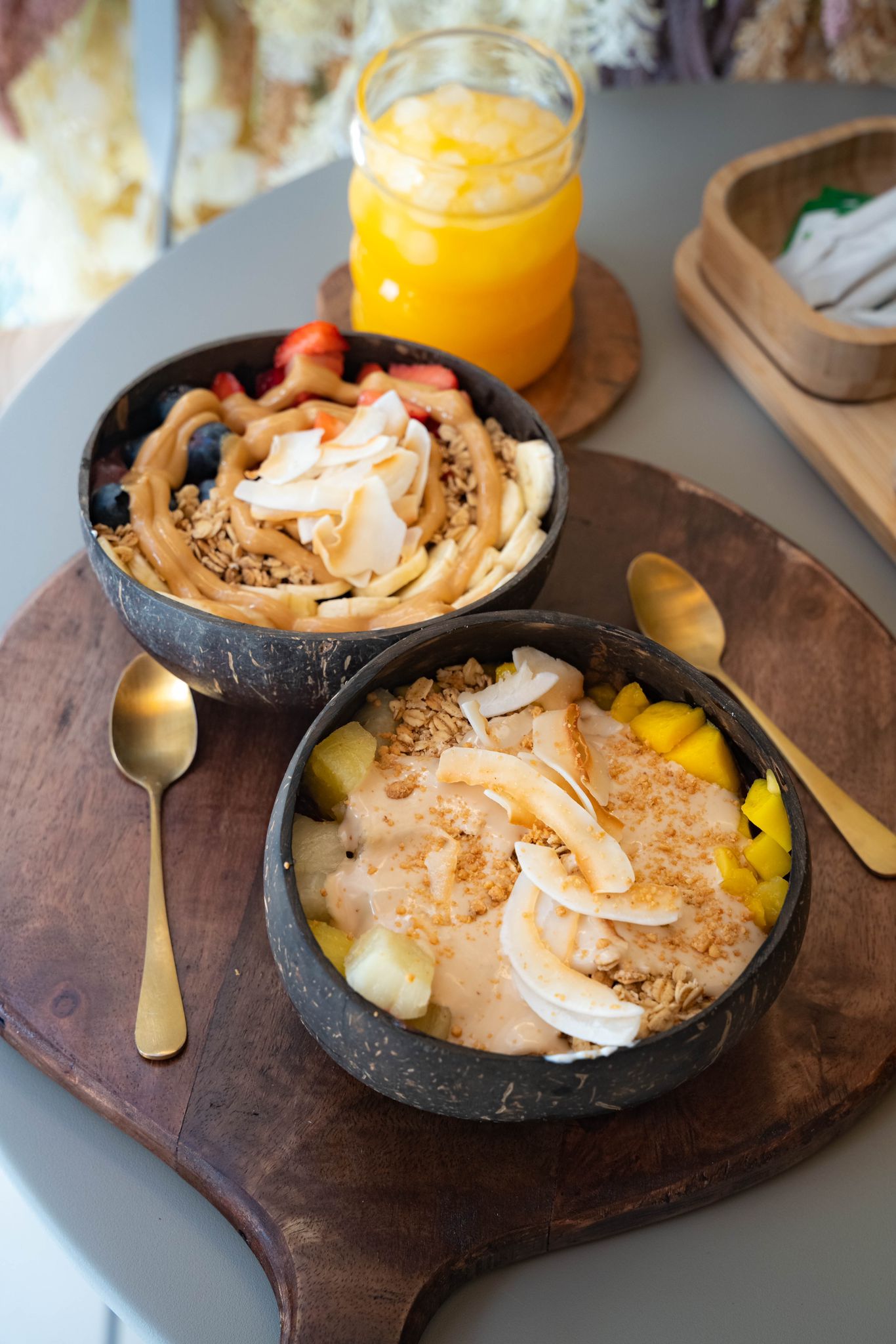 Pura Vida Açaí House content